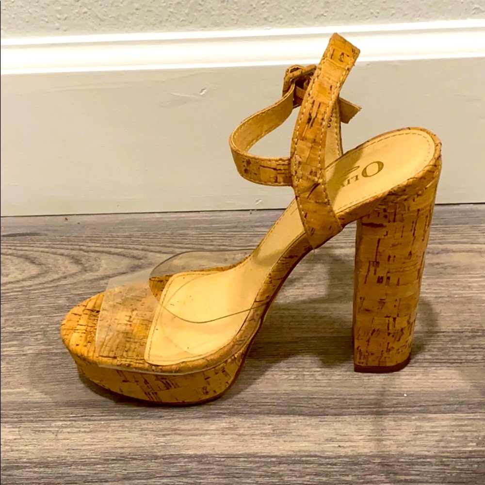 Platform Corkscrew Heels!